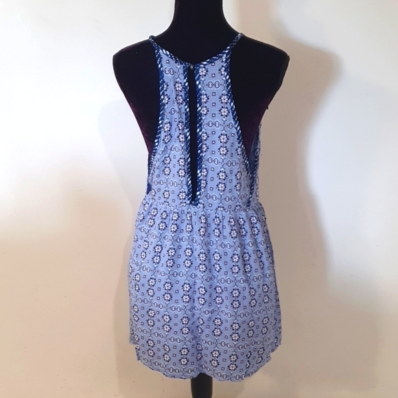 Tigerlily Size 8 Racerback Blue Floral Boho Dress - Picture 4 of 9